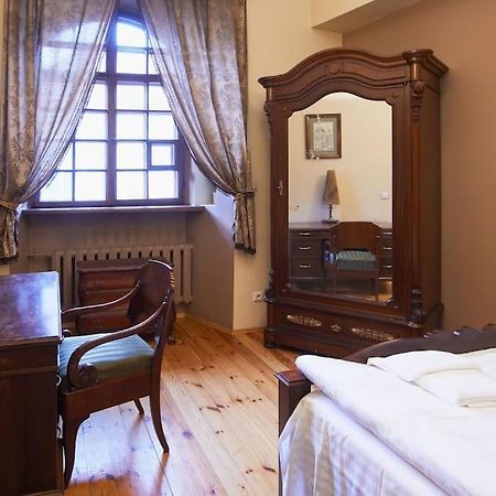 Cozy Apartment In Gothic Style House In The Heart Of The Old Town 빌뉴스 외부 사진