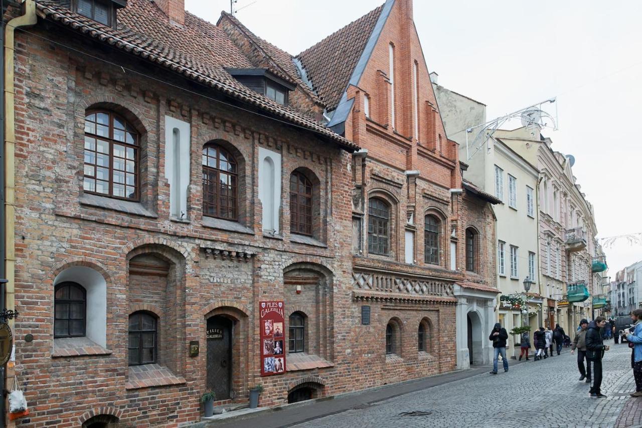 Cozy Apartment In Gothic Style House In The Heart Of The Old Town 빌뉴스 외부 사진